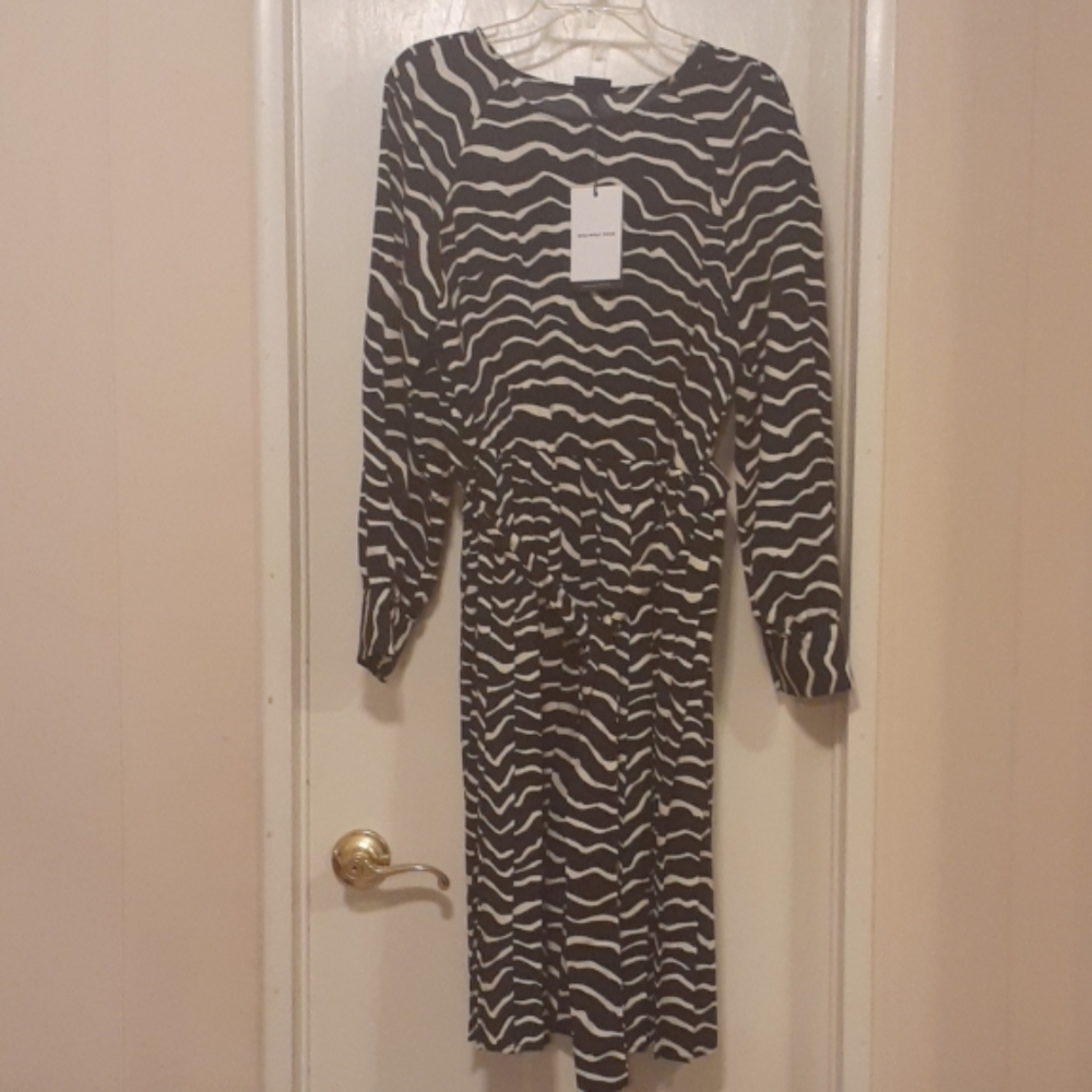 WHO WHAT WEAR DRESS